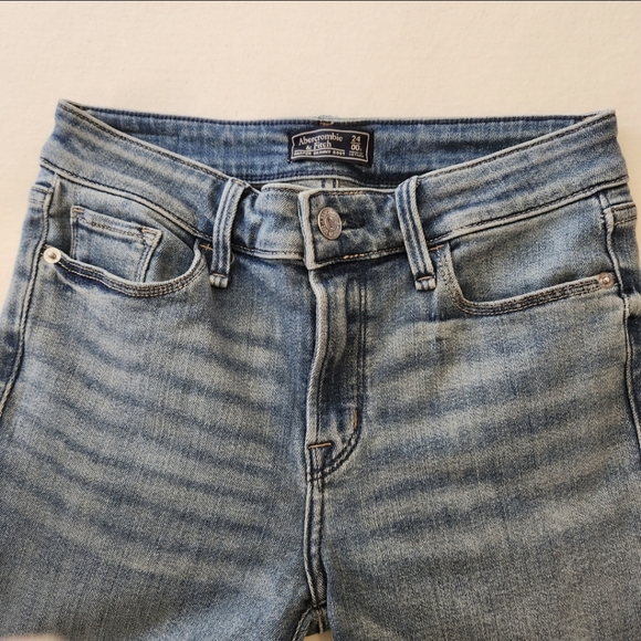 Abercrombie & Fitch Harper Skinny Boot Light Wash Jeans size 24/00S - Picture 6 of 11